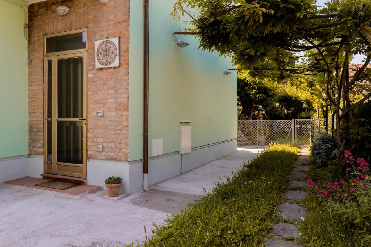 Reno Family House Apartment Ravenna Exterior foto